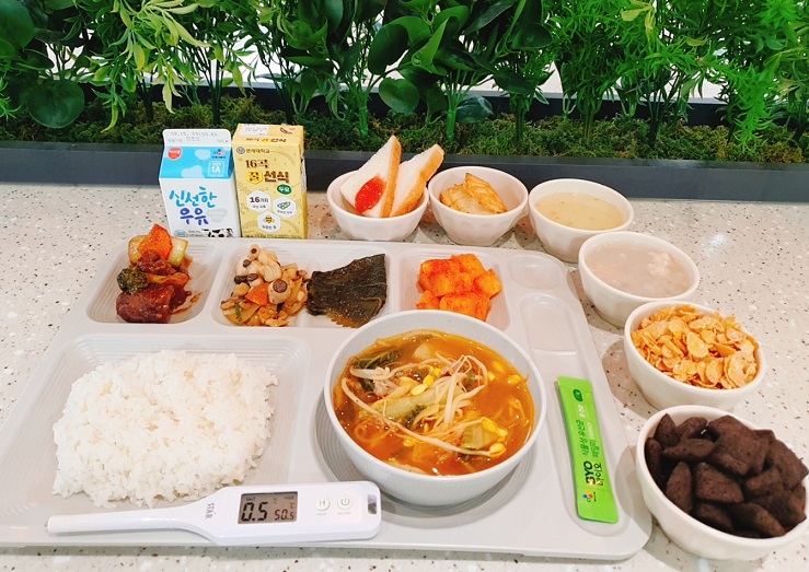 ���Ļ���