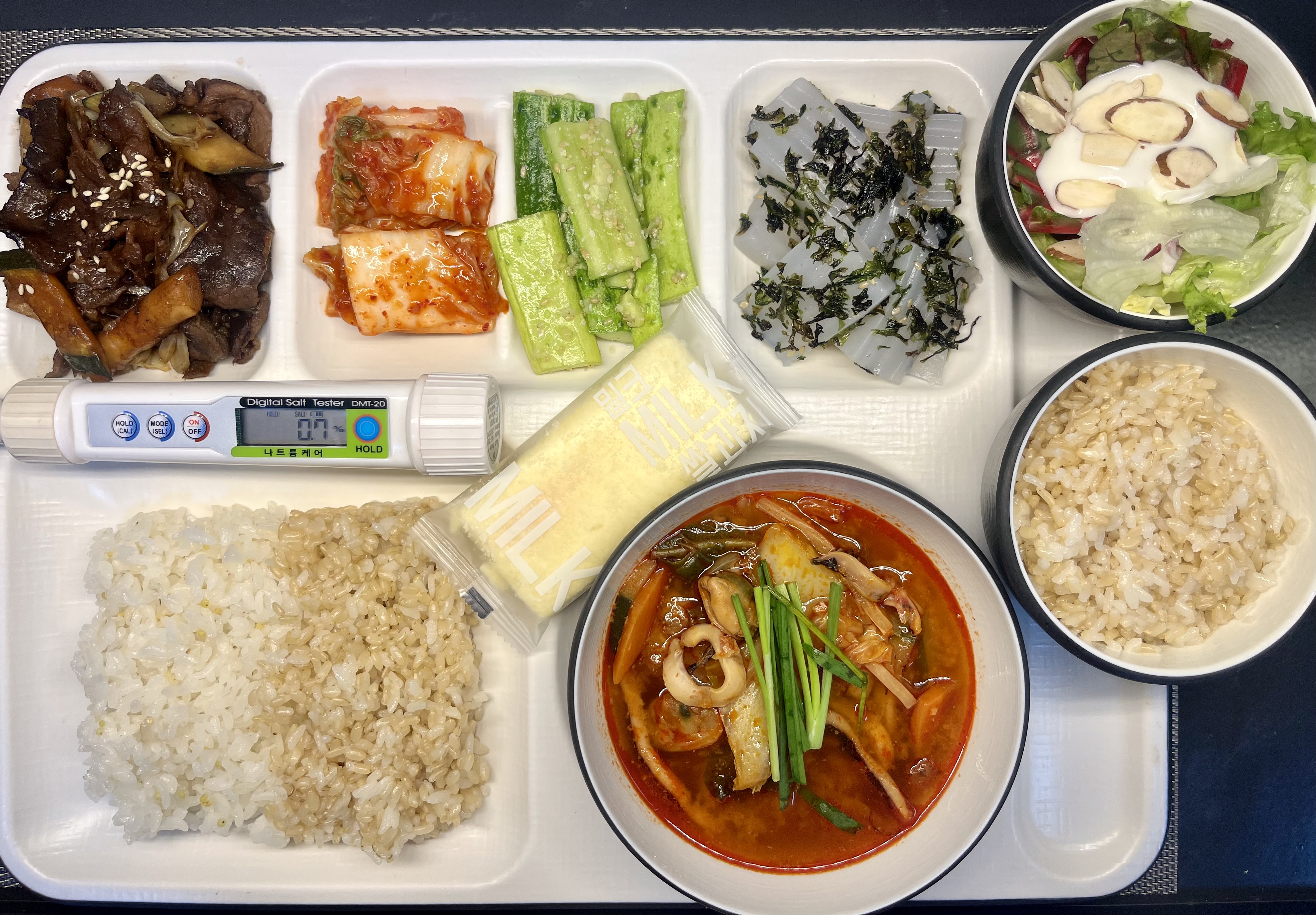 ���Ļ���